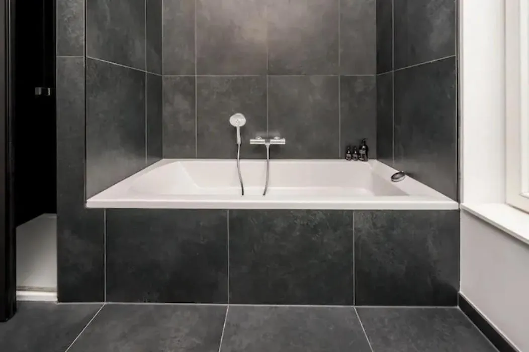 Large Penthouse - Private Parking - In A Beautiful Domain Appartement Antwerpen